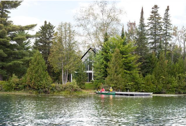 定制一个湖边木屋，给你一个温馨的家！